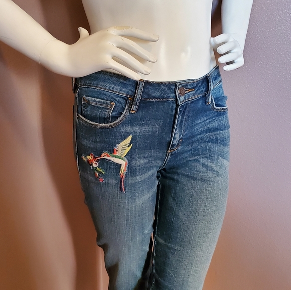HIDDEN JEANS hummingbird embroidered jeans - Picture 7 of 9